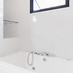 3-bedroom, 3-bathroom Townhouse, Community With Swimming Pool, Gym, Walking Street For 20 Minutes By Car Apartment Pattaya