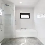 3-bedroom, 3-bathroom Townhouse, Community With Swimming Pool, Gym, Walking Street For 20 Minutes By Car *