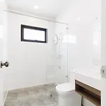 3-bedroom, 3-bathroom Townhouse, Community With Swimming Pool, Gym, Walking Street For 20 Minutes By Car * Pattaya