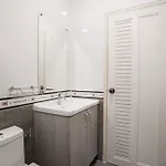 3-bedroom, 3-bathroom Townhouse, Community With Swimming Pool, Gym, Walking Street For 20 Minutes By Car * Pattaya