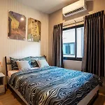 3-bedroom, 3-bathroom Townhouse, Community With Swimming Pool, Gym, Walking Street For 20 Minutes By Car อพาร์ทเม้น Pattaya