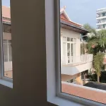 Phratumnak,6,Beach 600M,10Br Villa