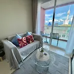 Apartment With Sea View Pattaya