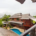Luxury Iconic Royal Boat Pool Villa North Pattaya