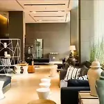 Peaceful Stay Near Walking Street And Pattaya Beach In The Pattaya City