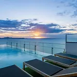Luxury Sea View High Floor *