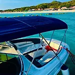 частная яхта и эксклюзивные приватные туры по островам в паттайе Botel *