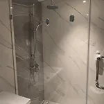 Once 25th Floor With Sea View