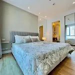 Apartment With Sea View Pattaya