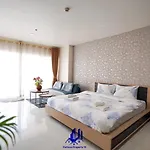View Talay 6 Studio Apartment