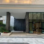 อพาร์ทเม้น - Roof Pool