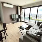 Sea View 2 Bed High Floor