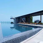 Sea View 2 Bed High Floor
