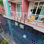 Grand Caribbean Resort Pattaya By Rita