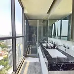Sea View Amazing 2 Bed Room-mesmerizing Views Pattaya
