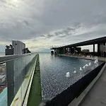 Pattyay The Base Ab * Pattaya