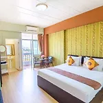 The Sun & Hotel 4*