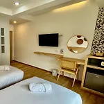 Charm At Pratumnak