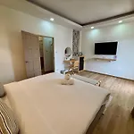 Charm At Pratumnak 3* Pattaya