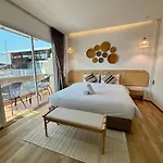 Charm At Pratumnak Pattaya