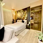 Arom Wongamat Pattaya