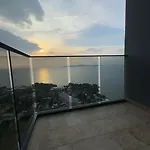 อพาร์ทเม้น Seaview Beauty - Of