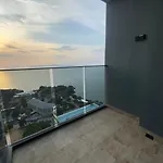 Seaview Beauty - Of อพาร์ทเม้น