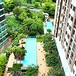 Unixx Sea View Holiday Hotel