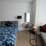 The Edge New Project Apartment *