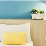 Me U Hotel And Hostel