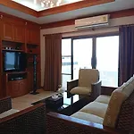 โรงแรม House- Sha Extra