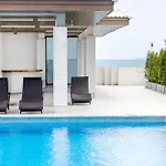 Cloudotel Walking Street Pattaya