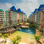 Stunning 1Bdr In Fairytale Water Park Condo Grande Caribbean