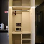 Max Hotel