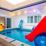 Happy N Joy Pool Near Jomtien On Thepprasit Road Pattaya