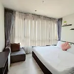 2 Bed At Great Location - Of * Pattaya