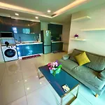 Arcadia Continental อพาร์ทเม้น *
