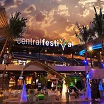 Oyo 1066 Encore Sea Side