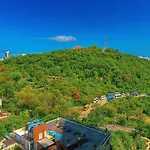 อพาร์ทเม้น Luxury Hill Pool View Near And Walking Street In Pattaya