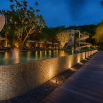Luxury Hill Pool View Near And Walking Street In Pattaya