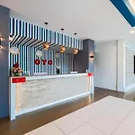 Oyo 1126 Curve Boutique Pattaya