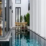 Baruen2 Pool Villa Pattaya