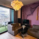 2 Bed At Excellent Location - อพาร์ทเม้น *