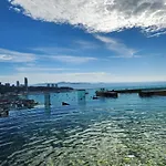 The Edge - Unique & Luxurious อพาร์ทเม้น Pattaya