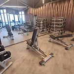 อพาร์ทเม้น The Edge - Unique & Luxurious Pattaya