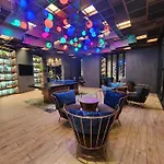 The Edge Central Pattaya - Unique & Luxurious