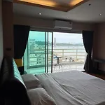 อพาร์ทเม้น Viewtalay 6 Premium Pattaya
