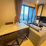 2 Bed At Excellent Location - In Class