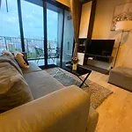 2 Bed At Excellent Location - In Class อพาร์ทเม้น