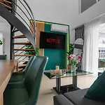 Luxurious Penthouse *